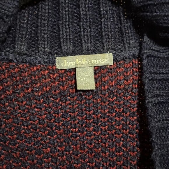 Charlotte Russe Long Plaid Cardigan - Picture 3 of 3